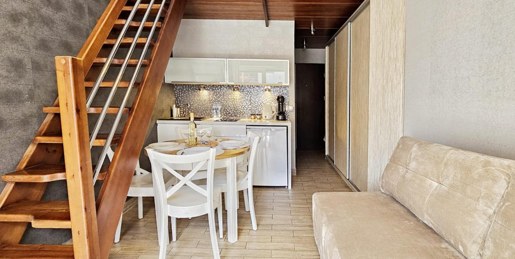 Holiday Home Slavia New 11 Z Antresola I Balkonem Przy Plazy Мендзиздроє Екстер'єр фото